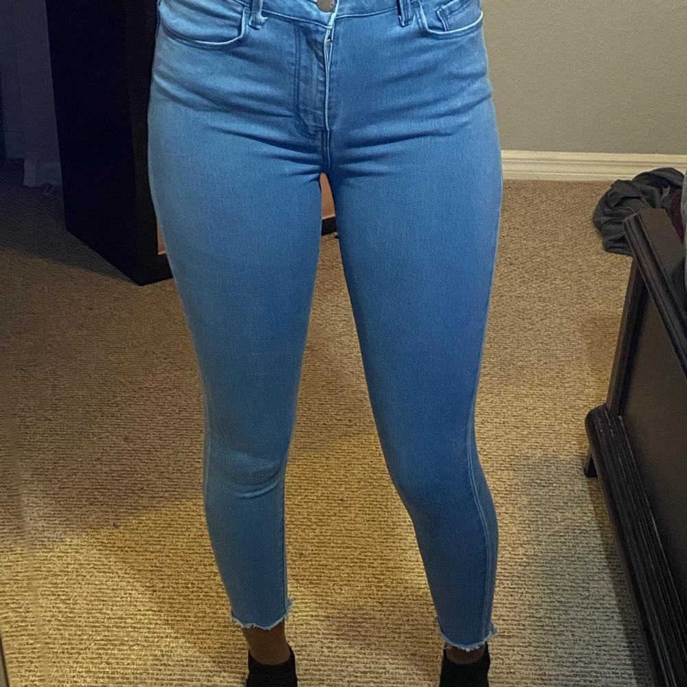 Light mid-rise jeans